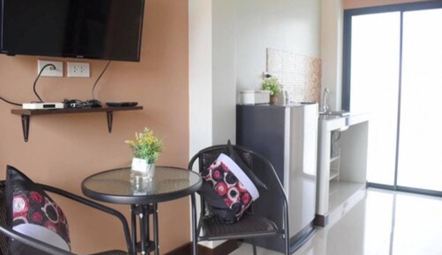 Isayarada Apartment in Thep Krasattri