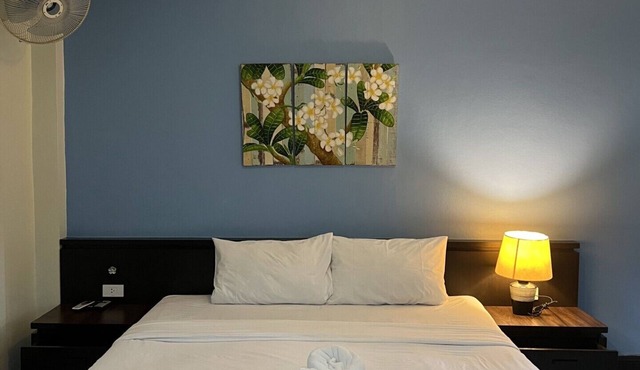 J Hotel