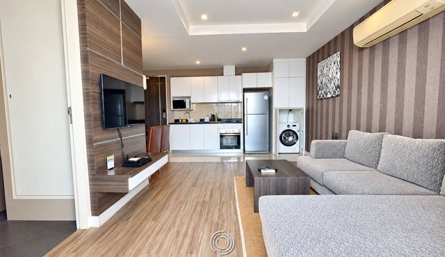 J RESIDENCE THONGLOR 8