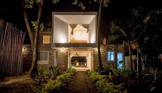Kiwi 9 - Quadruple room in Poneloya