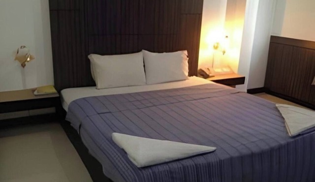 Ladtana Phetarmonchai Hotel in Pakse