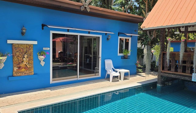 Large Bungalow with Living room/and fully furbished kitchen. in Chang Wat Krabi