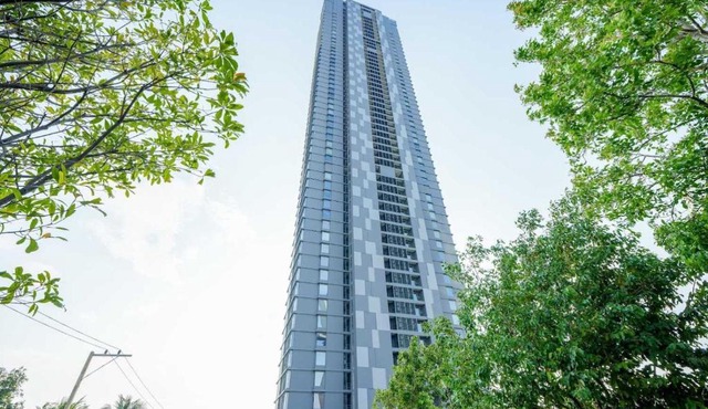 Luxury 2BR Sea View Apartment with Private Lift and Free Parking in North Pattaya