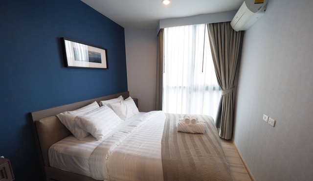 Luxury One Bedroom with Infinity pool in Phuket Town