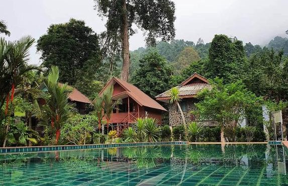 Malulee KhaoSok Resort