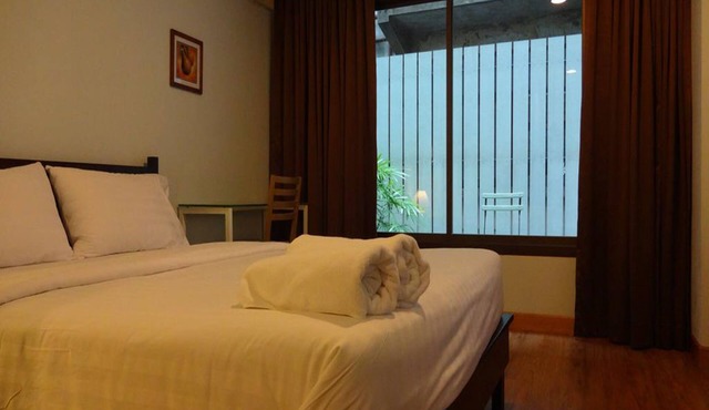 Mango Bedroom Inn