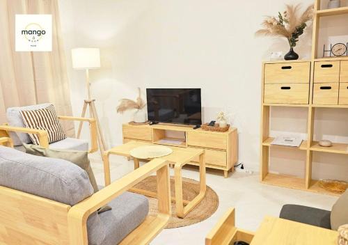 Mango Moon Phuket Art Haus 1 BR Near Central Phuket in Phuket