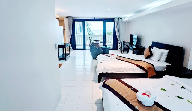Mary Beach Hotel and Resort in Sihanoukville