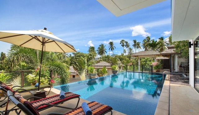 Modern 4BR Oceanview Villa | Bophut Beach