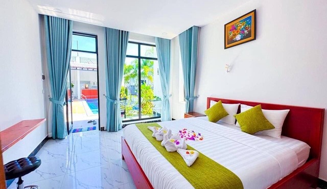 Modern Villa in Kep City for 15 people in Krong Kaeb