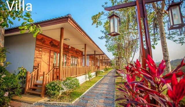 Nan Green Lake View Resort