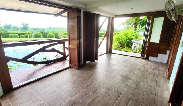 Natura Ravee Greenstay