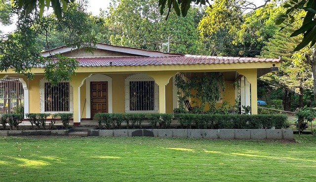 Nicaragua Private Estate - 4BR Home Near Airport, Masaya & Granada in Los Madrigales