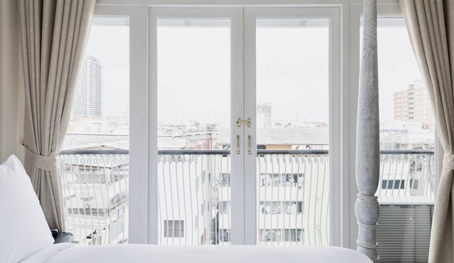 Noursabah Bed Bangkok