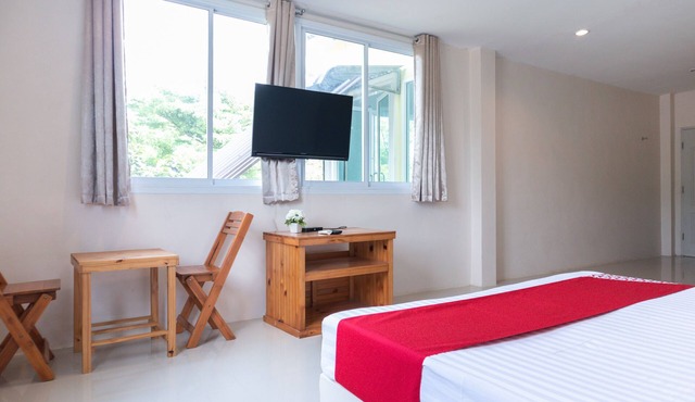 OYO 674 Greenery Home