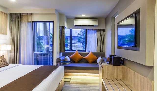 Pacific Park Hotel in Si Racha