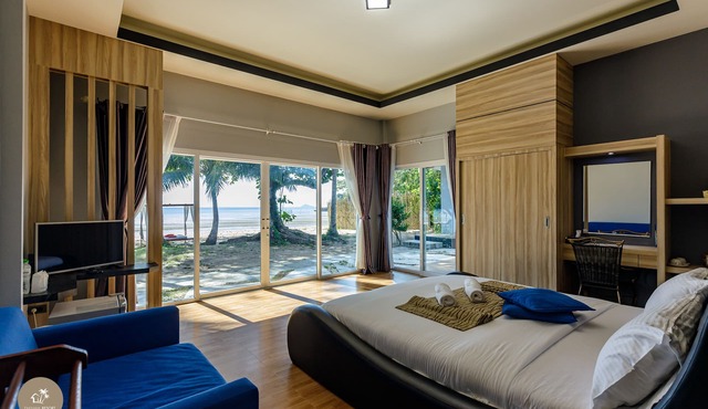 Pak Nam Resort