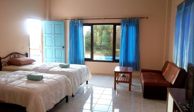 Peace Pool Resort