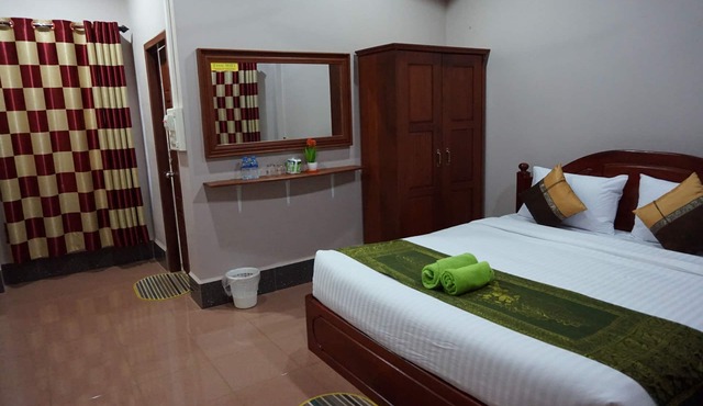 Phetphaylin Hotel in Pakse