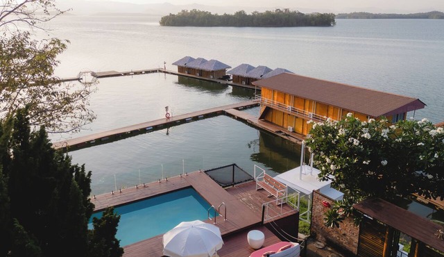 Phupai Lake Resort
