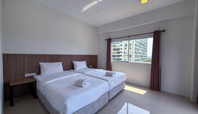PL Residence Hotel Patamnak Soi 3 in Pattaya