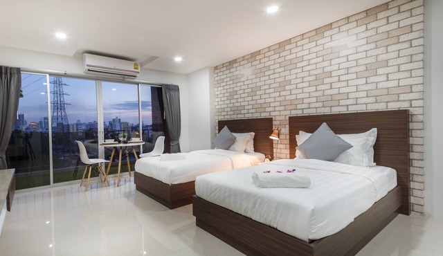 Q Space Residence