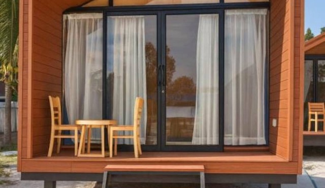 Relaxing 1-bedroom resort with AC in peaceful Preah Sihanouk #9 in Sihanoukville
