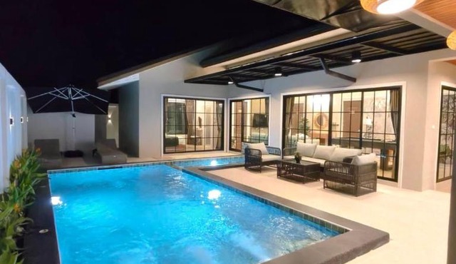 Rivla C Pool Villa in Krabi