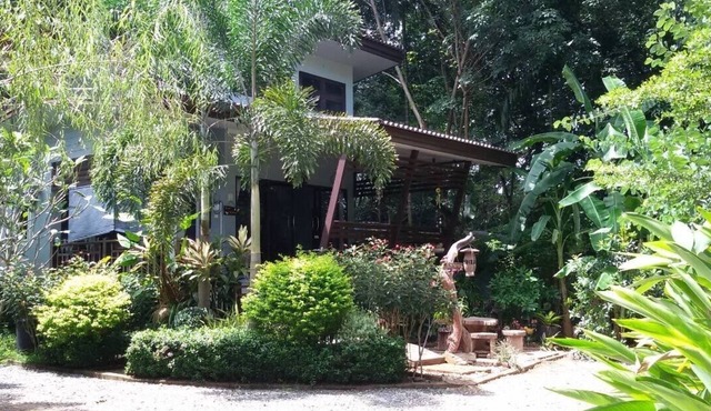 Rose Cottage near the sea