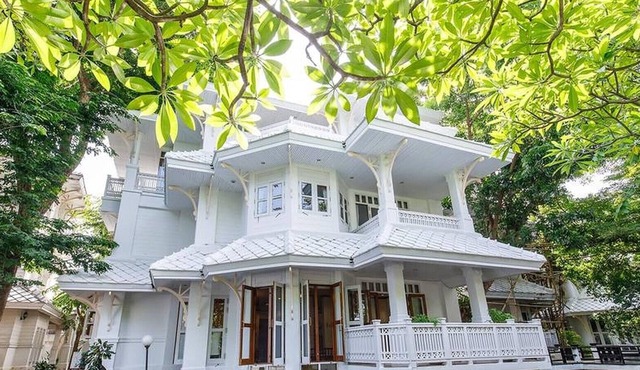 Royal Riverside Resort & Spa
