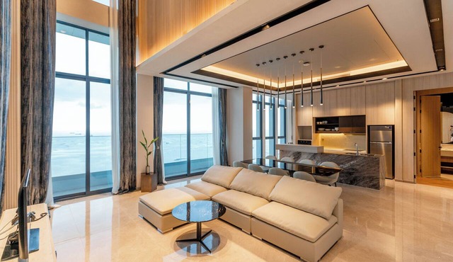 S. Sriracha Hotel and Residence