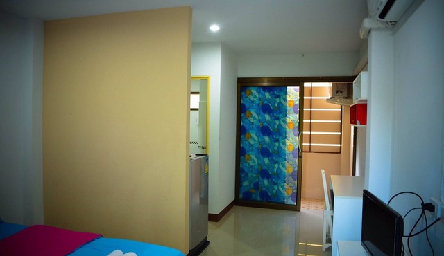 Sabaidee Place