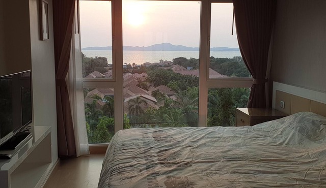 Seaview apartments with 2 bedrooms