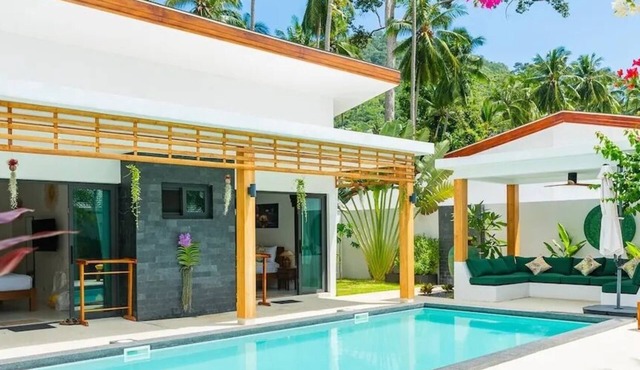 Serene 3-bedroom villa near Lamai Beach with private pool, sala, and lush garden