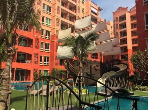Seven Sea Resort Pattaya in Ban Huai Yai