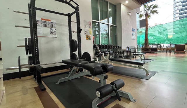 Spacious 2-bedroom condo in welcoming Bangkok with WiFi, AC, fitness room