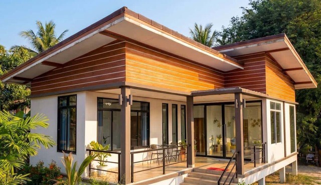 Srithanu Villa Steps from the Beach