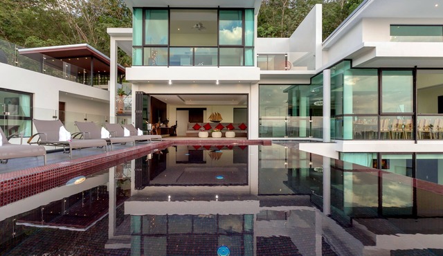Stunning 7 bedroom pool villa, amazing sea views in talang