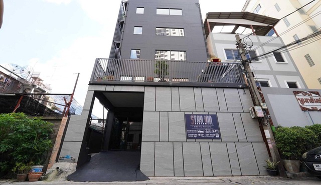 Stylish Double Getaway | Unwind in Huaikwang