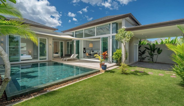 Stylish Pool Villa 10 Min to Layan Beach - 3 BR