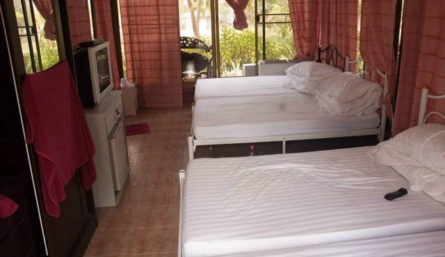 Suan Phueng Pa Wai Resort