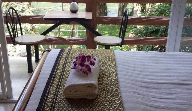 Suanphet Riverview Resort in Tha Yang