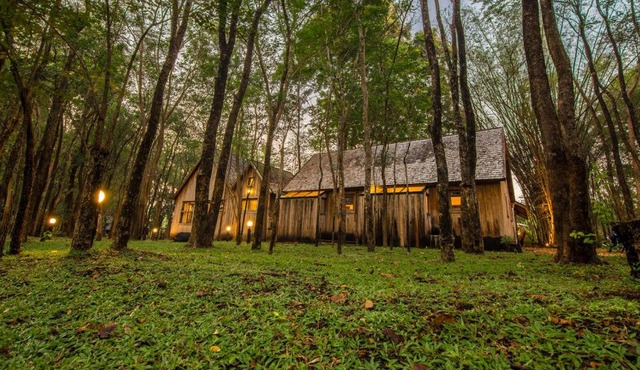 Teakwood villa in Kanchanaburi City