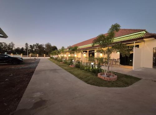 Thani Resort