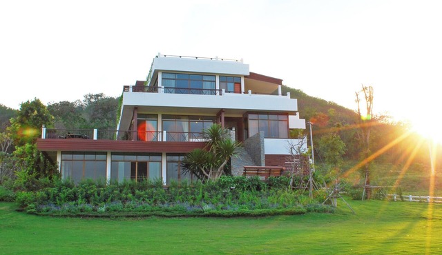 The Belmont Khao Yai Private Mansion