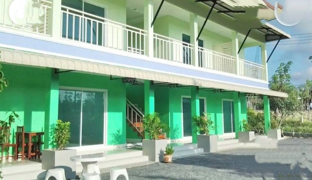 The Endless Pasak Apartment: 102
