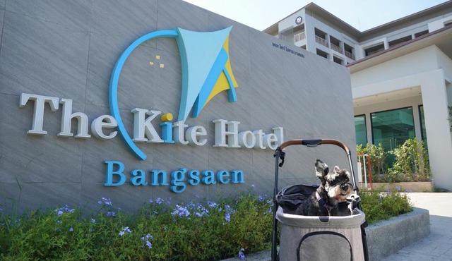The Kite Hotel Bangsaen by Koko in Ban Laem Thaen