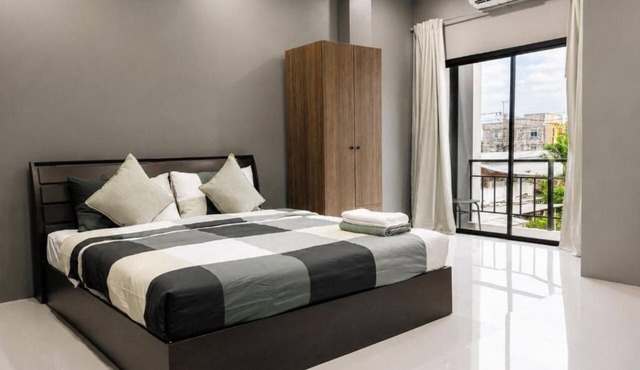 The One Rooms in Tambon Rawai