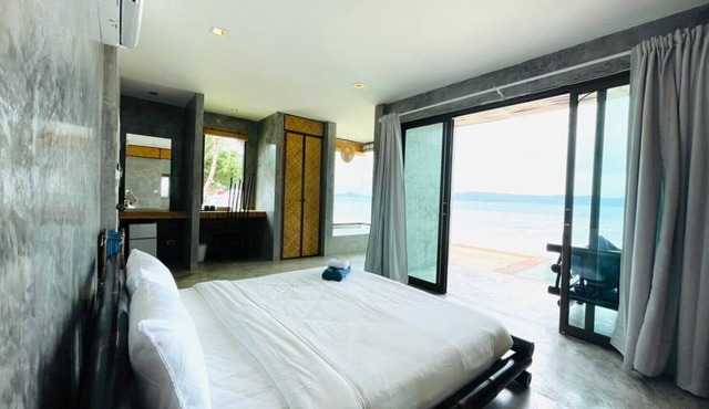 The Sea Resort Haad Rin in Ko Pha-ngan