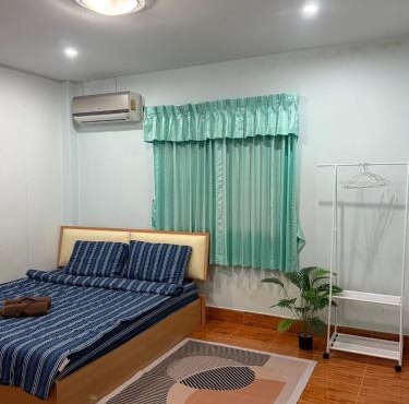 The Warm House in Ban Komo Sip Paet